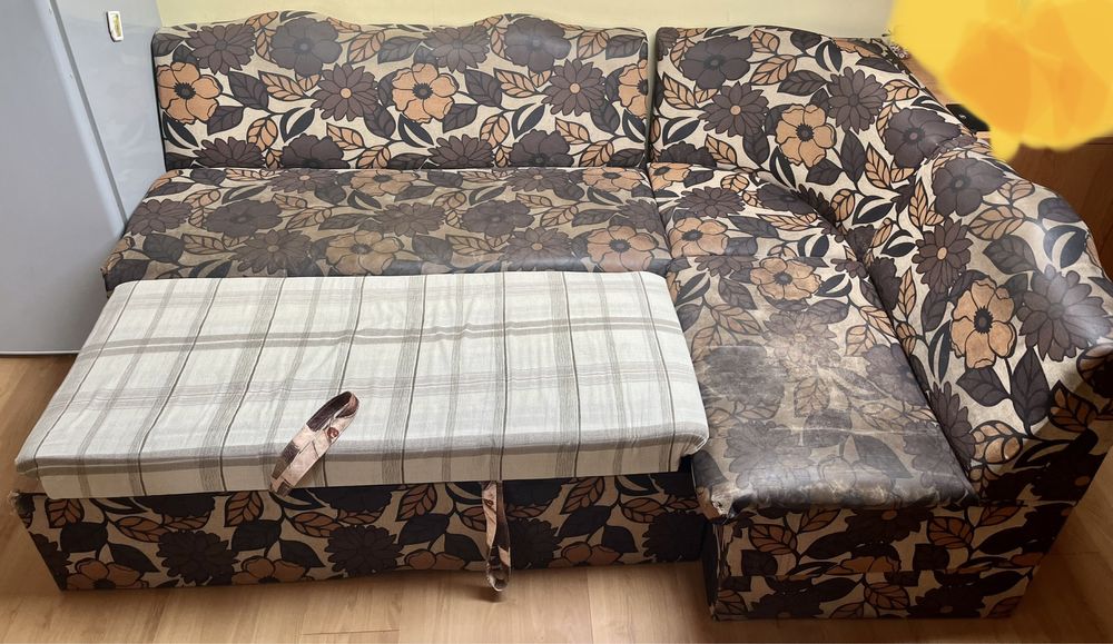 Кухненски ъгъл разтегателен с легло