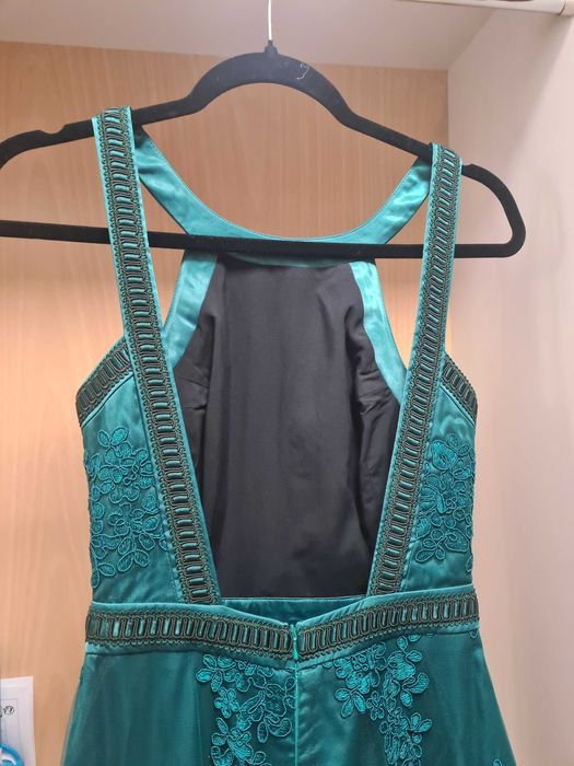 Нова официална рокля Alessa