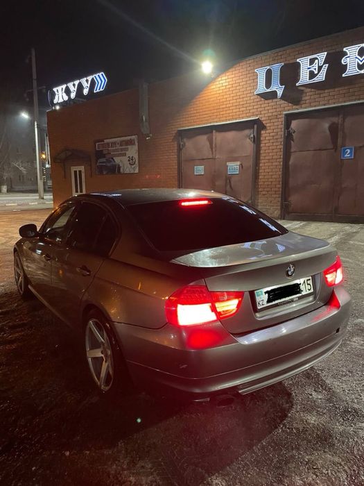 Продам BMW E90 рестайлинг