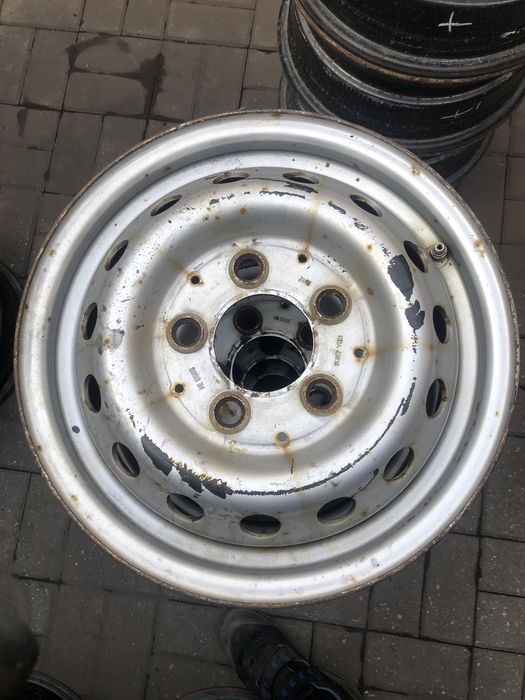 Диски на Спринтер R15