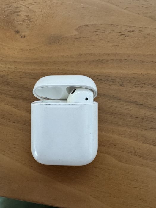 Airpods generatia 1