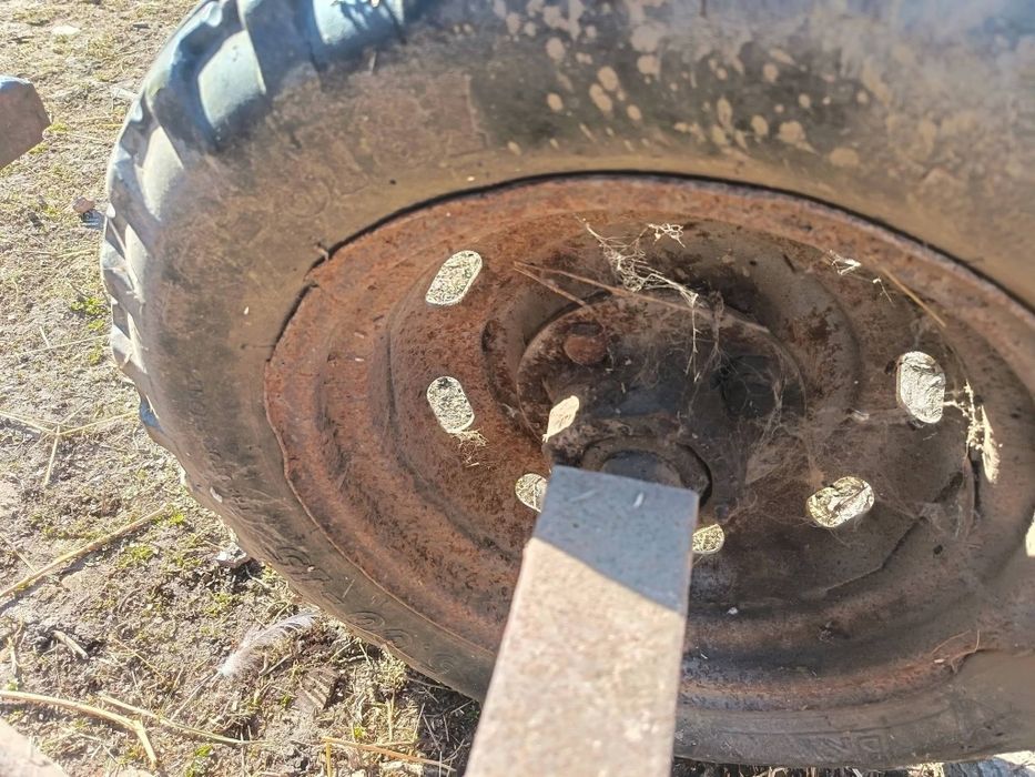 Spre vânzare sau schimb cu oii  căruță in stare buna nu necesita reparatii pentru mai multe detalii in privat sau la numărul de telefon 0741604891