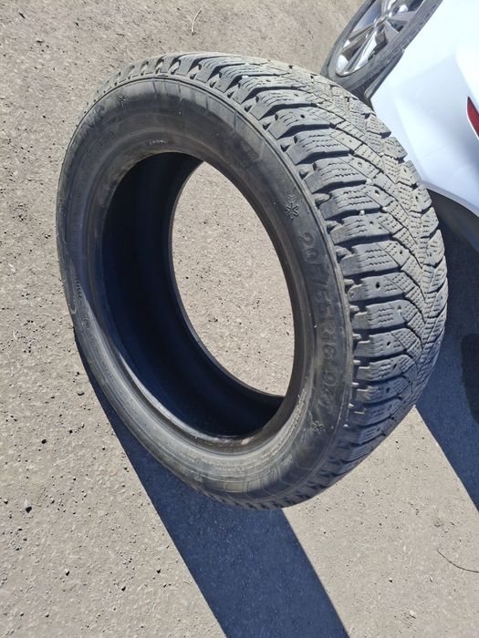 Шины зимние без шипов р16