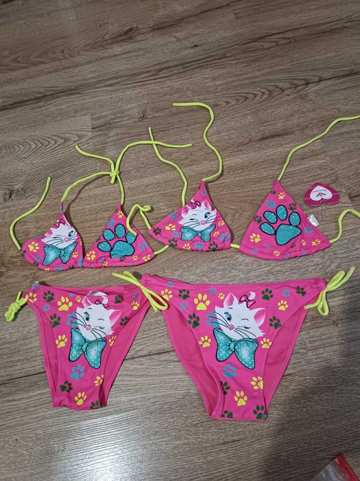 Детски плажен бански за момиче 2-7 години нов