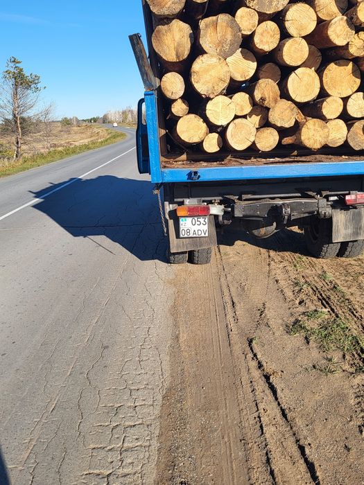 Дрова чурки  столбики жерди