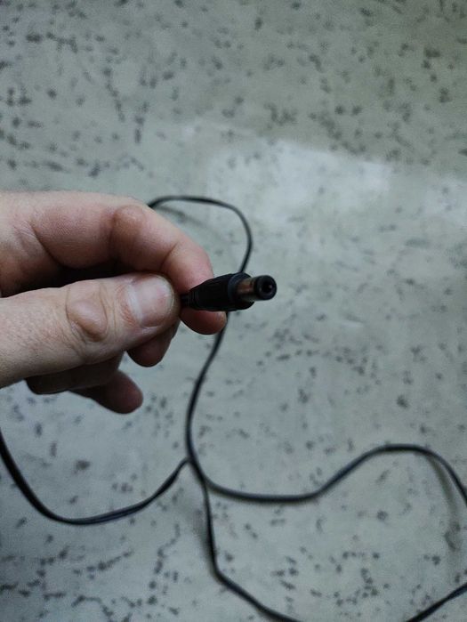 Блок MOSO питание 12v 1a для модема продам