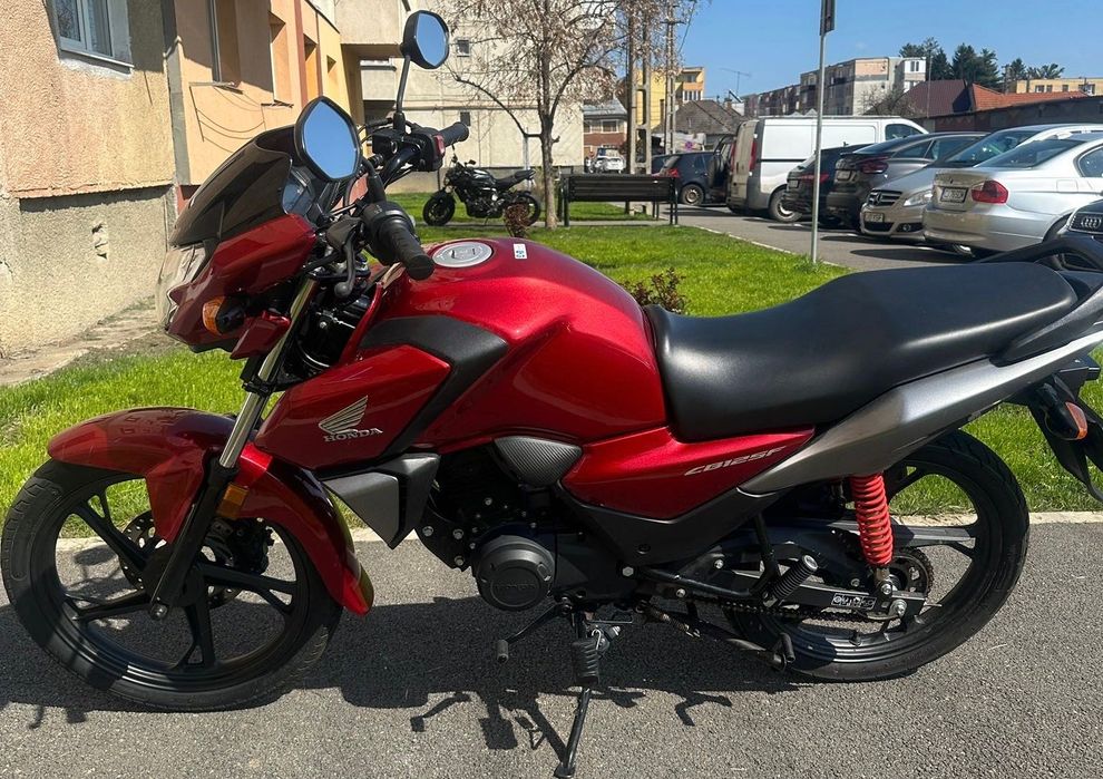 Motocicletă Honda CB 125 F an fabricație 2023