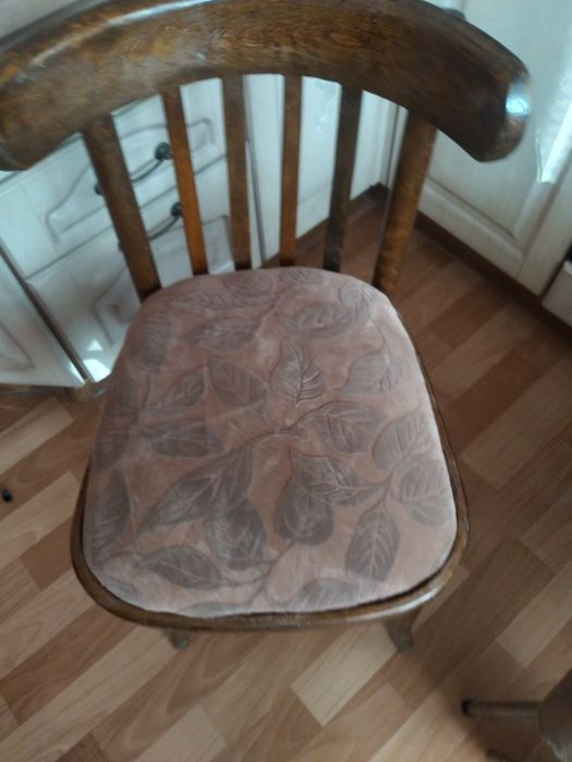 Стулья мягкие стулья