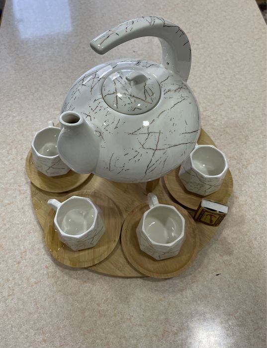 Чайный сервиз