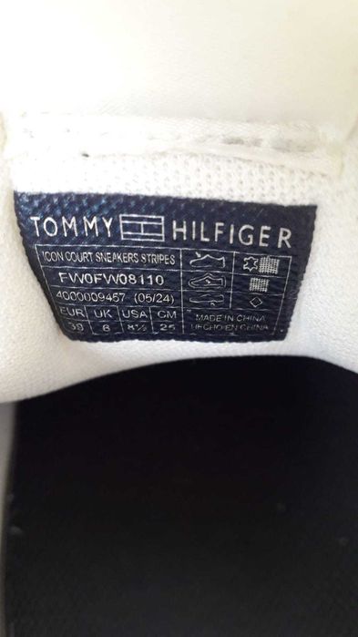 Tommy Hilfiger adidasi casual unisex piele naturala nr.39, model clasic, smart-casual.