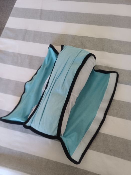 Мека подложка за колан в автомобил