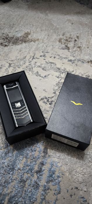 Vertu Telefon sotiladi