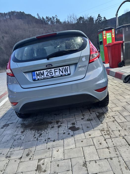 Ford Fiesta 2010 – 1.2 benzină – Super economică, ideală oraș