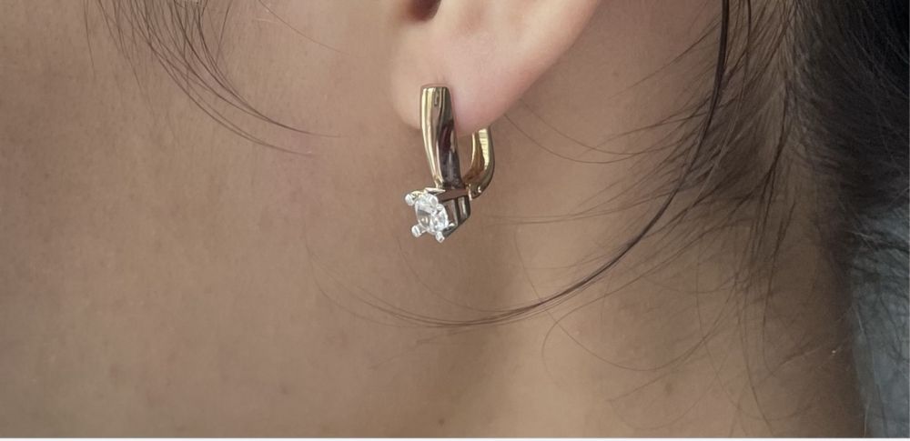 Золотые серьги 585 пробы