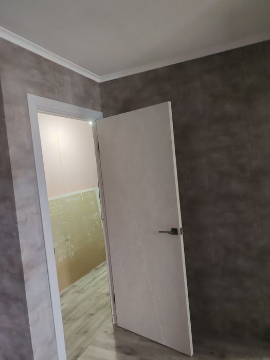 Продам 2 комнатную квартиру!