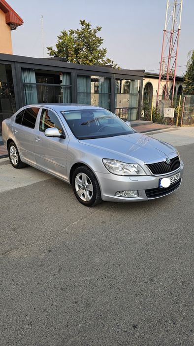 SKODA Octavia 2012 — imagine 2
