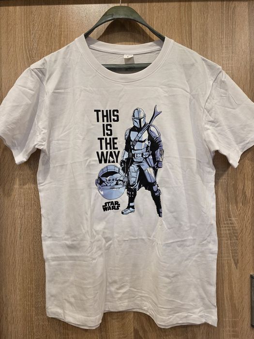 Нови тениски с етикет