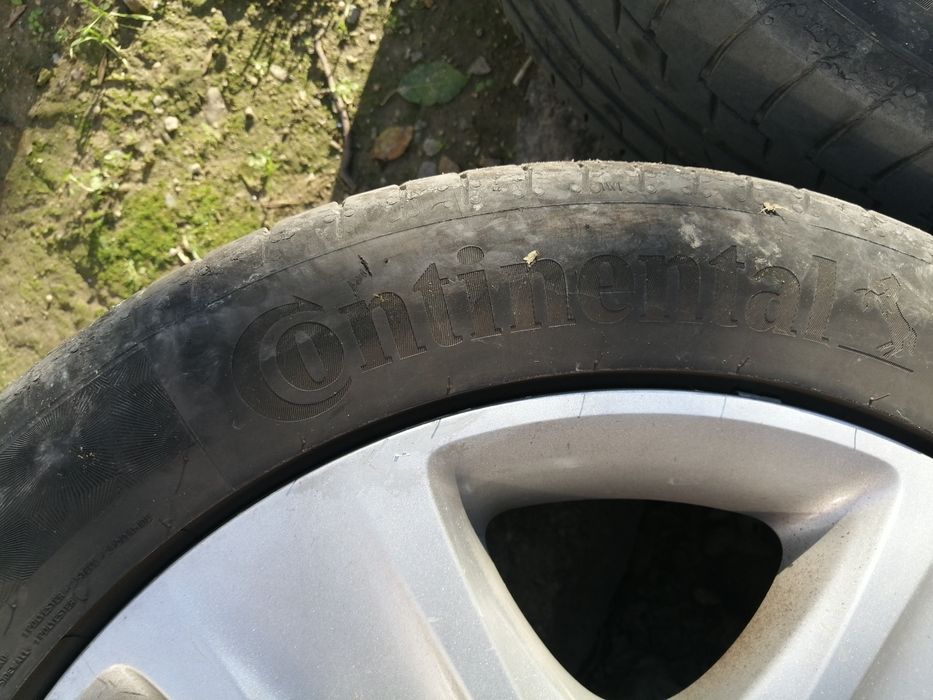 Летни гуми 215 50 17