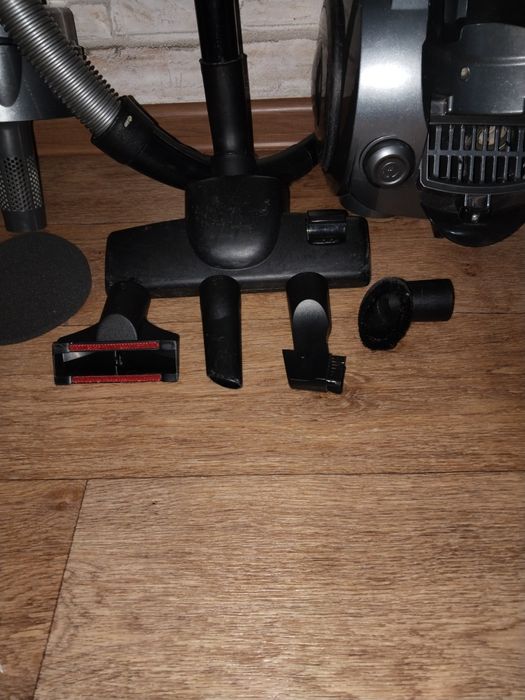 Пылесос Artel 2000Вт.