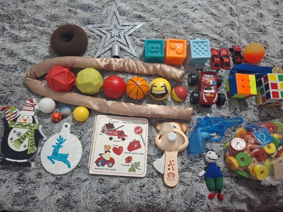 Jucarii băiețel-