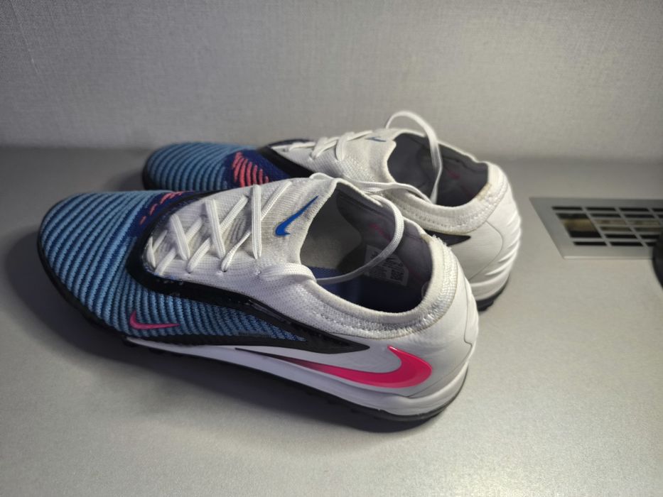 Nike Phantom Elite 6