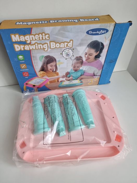 Tabla / Tableta magnetică  de desen  educativa pentru copii