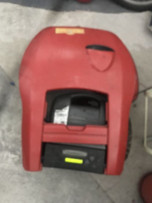 Roboti gazon 300”mp robomow city 110 si yard force