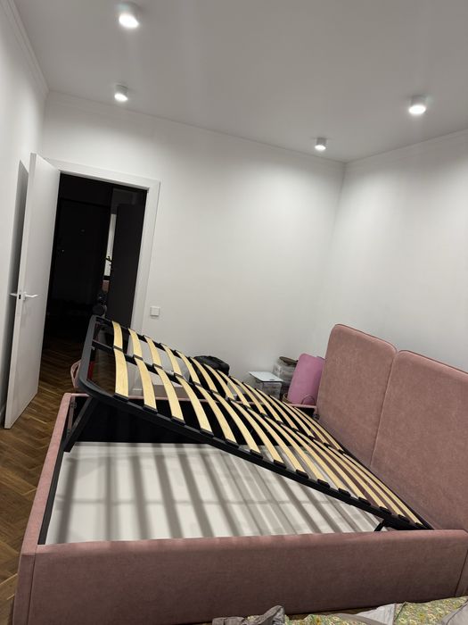 Продается кровать