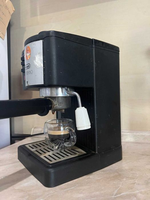 Кафе машина Делонги