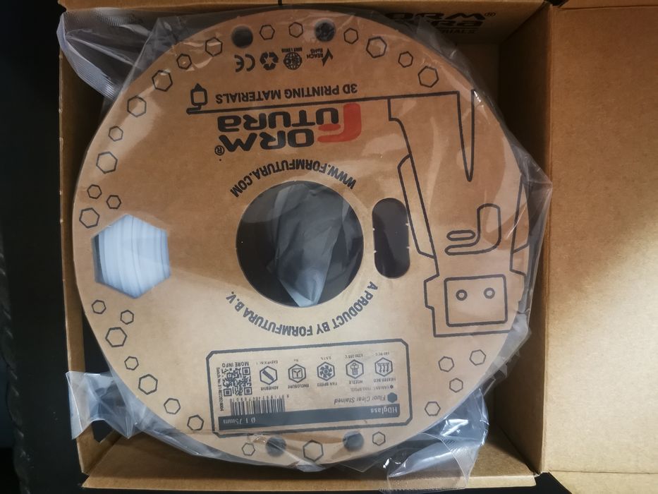 filament translucid dorm flutura flour clean stained