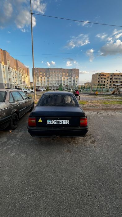 opel vectra a 1990