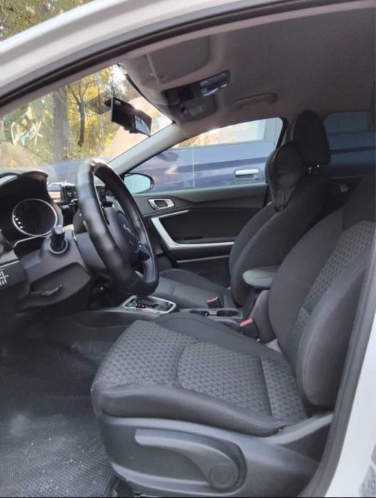 машина kia cee’d 2024