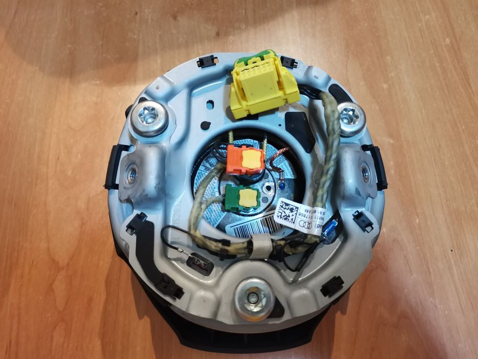 Vând airbag volan audi a4, b8