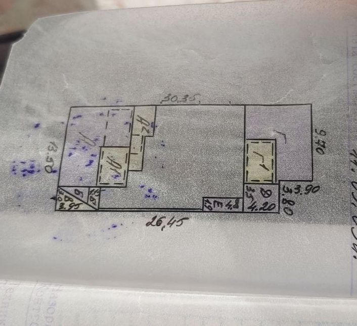 Мирзо Улугбекский район чайхана Салом угловой дом под строительство .