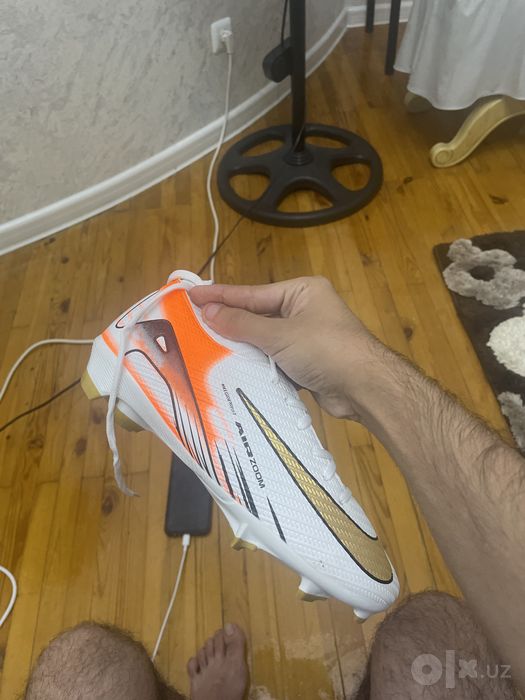 Бутсы 39 размера nike Air Zoom Mercurial Vapor 16 расцветка