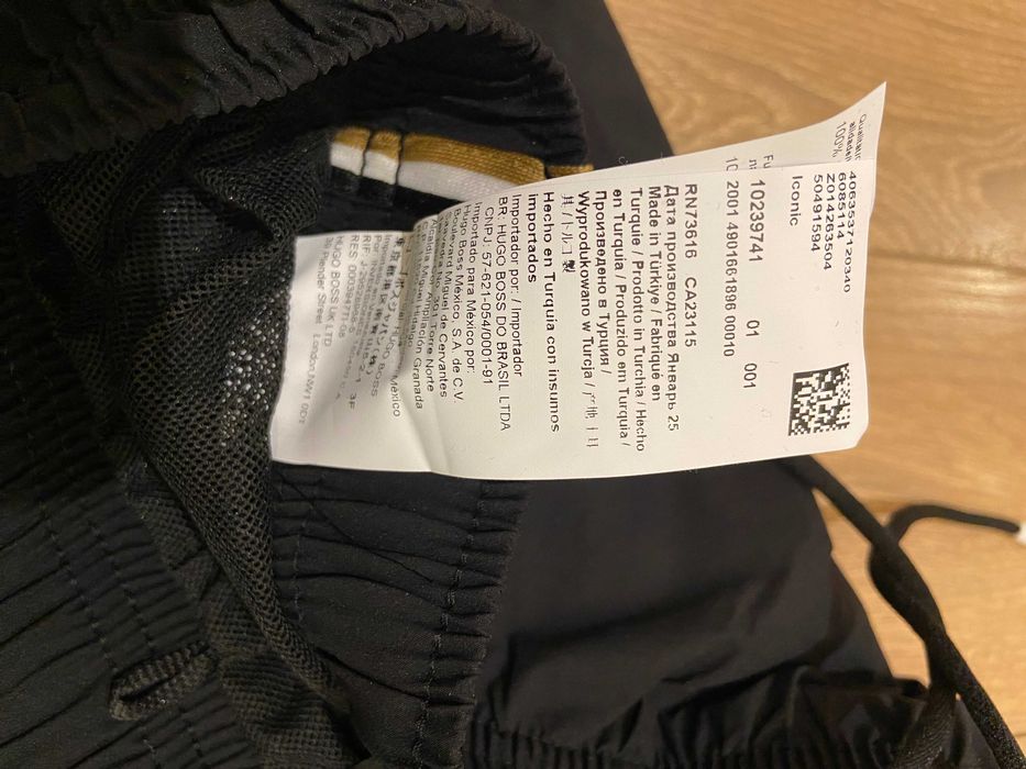 Оригинални плувни шорти HUGO BOSS Iconic , размери: S, M, L, XL и XXL