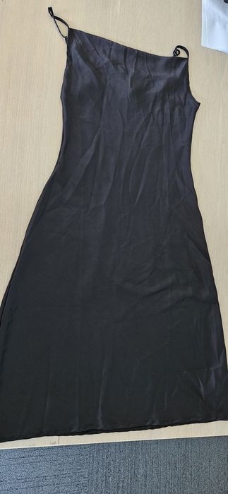Rochie midi neagra de vara