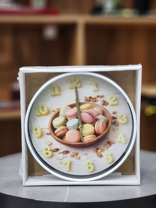 На стенные часы, соат soat