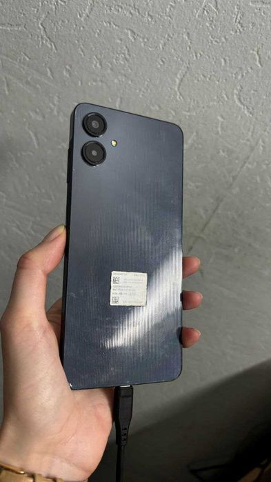 Samsung A06 в отличном состоянии