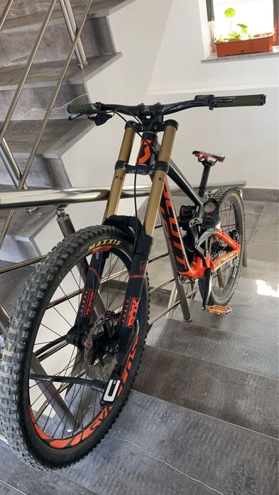 Bicicleta downhill, scott gambler 2019