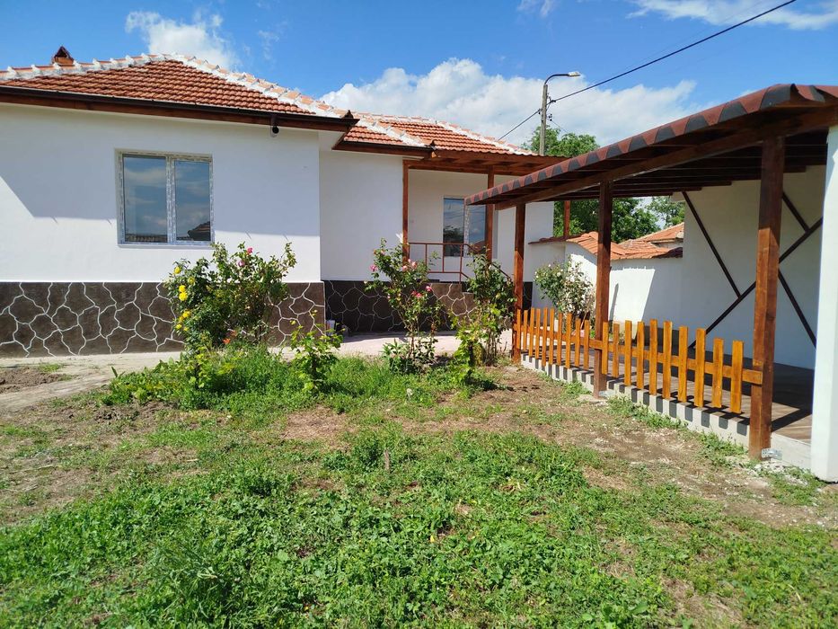 Продава се Къща в с. Пъдарско, Област Пловдив - 70 кв.м за 875 €/кв.м - Снимка #1