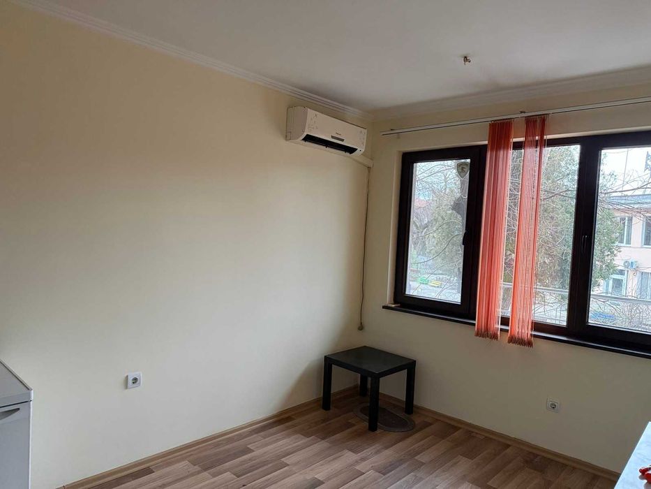 Продава се Двустаен апартамент в Пловдив, Мараша - 38 кв.м за 1503 €/кв.м - Снимка #2