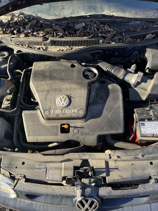 Vand golf 4 pentru dezmembrari