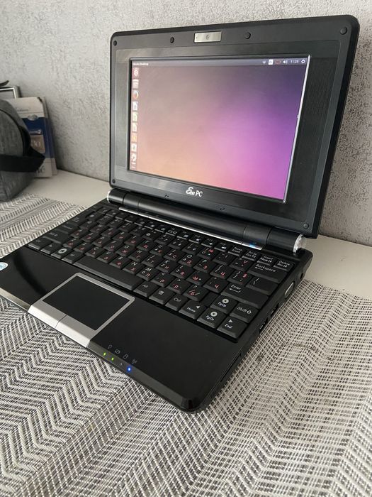 Лаптоп/Netbook Аsus Eee PC 9''