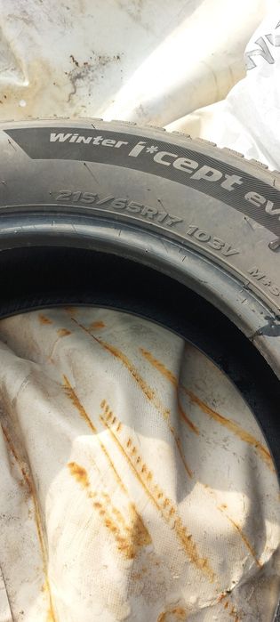 Anvelope iarna hankook 215/65/R17