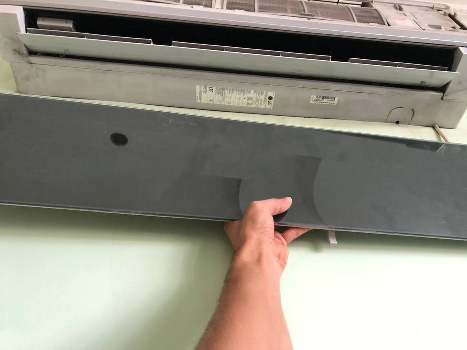 Срочно Продам кондиционер LG C12RHT
