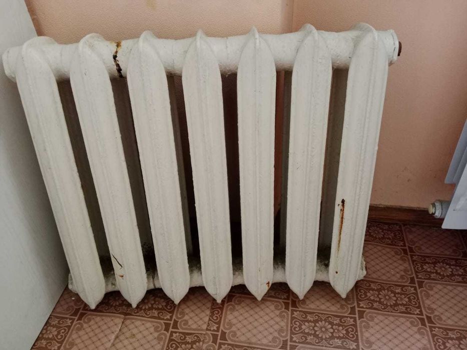 Батарея чугунная