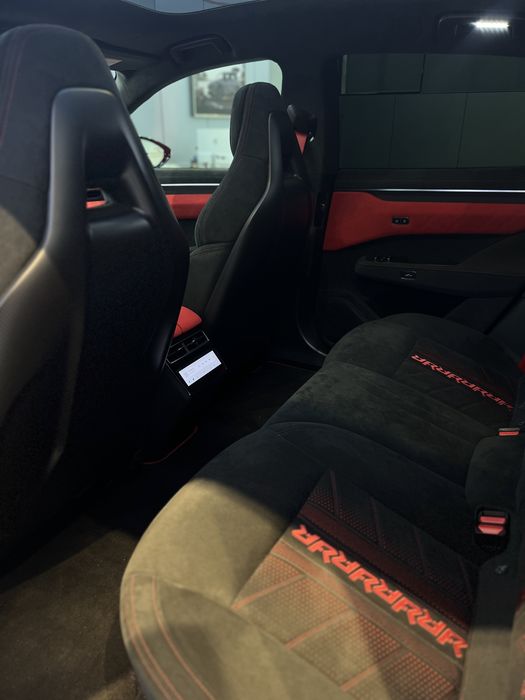 Zeekr 001 fr full 2025