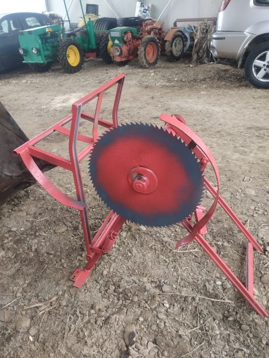 Circular electric motor 220
