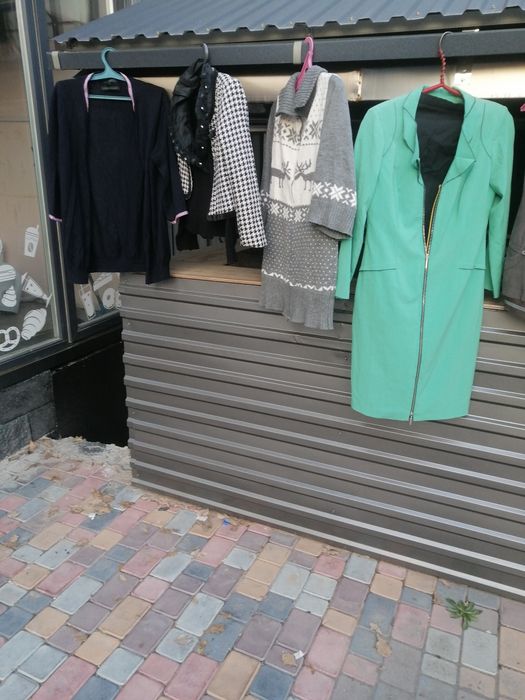 ОДЕЖКА! верхняя, кофты, Обувная !